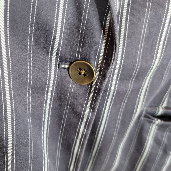 AMUR Navy Lauren Blazer - Picture 6 of 10